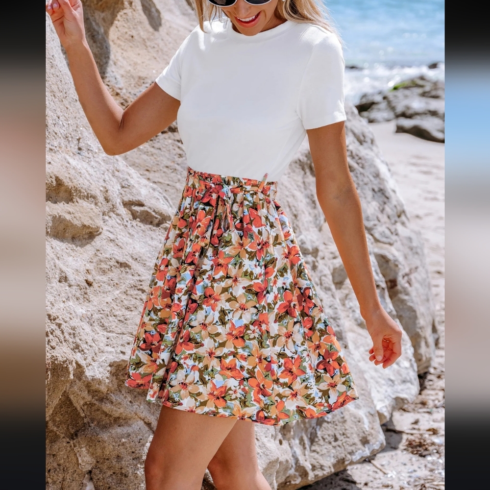 NWT Cupshe White Tee Floral Skirt Mini Dress, Small